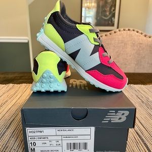 NEW New Balance 327 (Infant/Toddler Size 10)